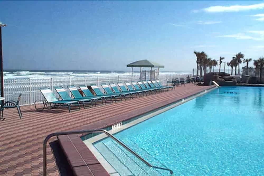 Harbour Beach Resort Studios! Дейтона-Бич Экстерьер фото
