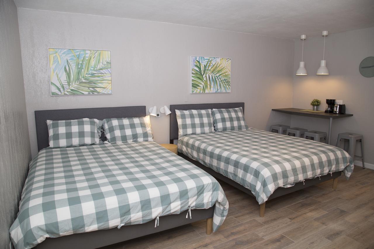 Harbour Beach Resort Studios! Дейтона-Бич Экстерьер фото