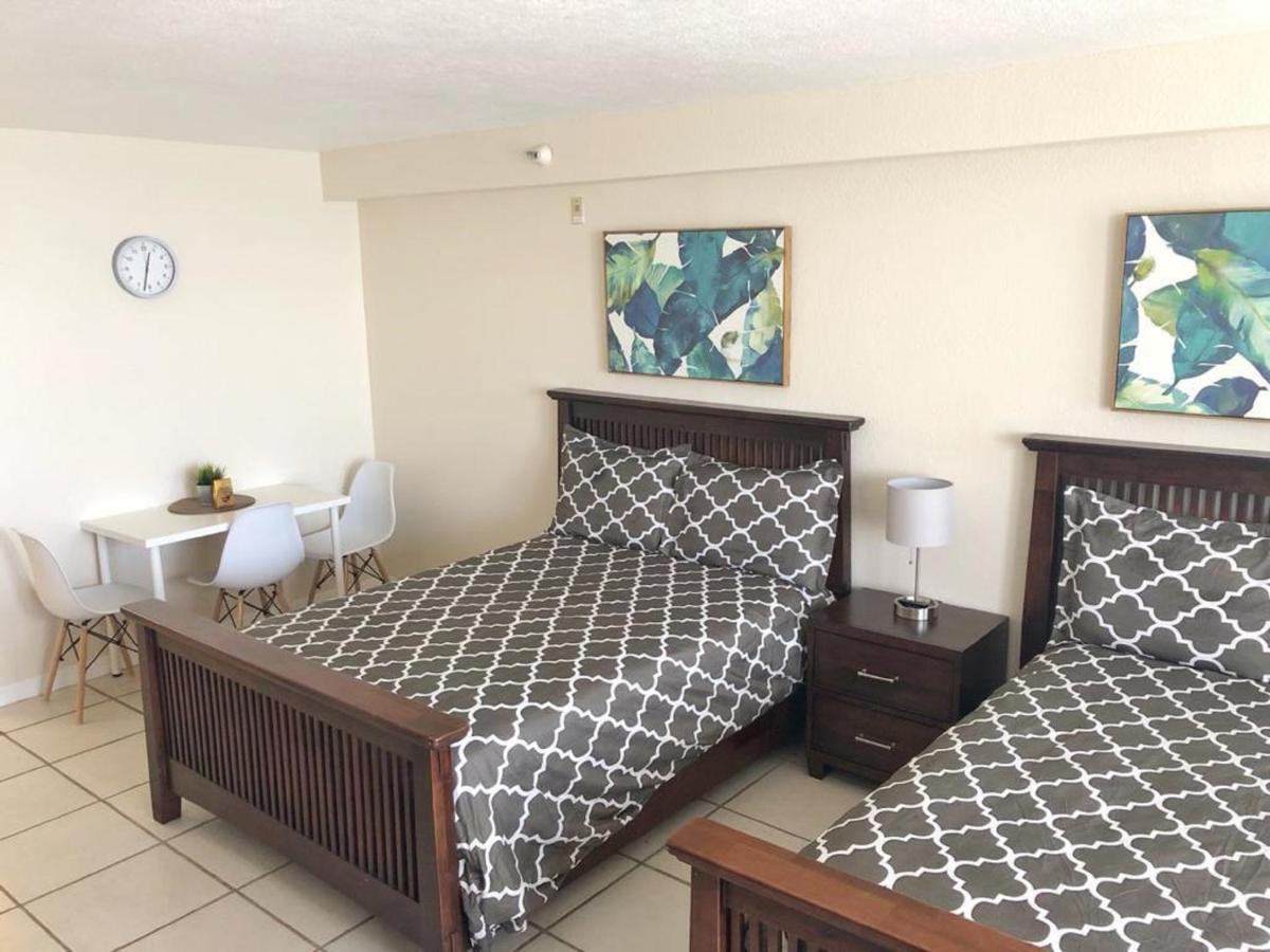 Harbour Beach Resort Studios! Дейтона-Бич Экстерьер фото